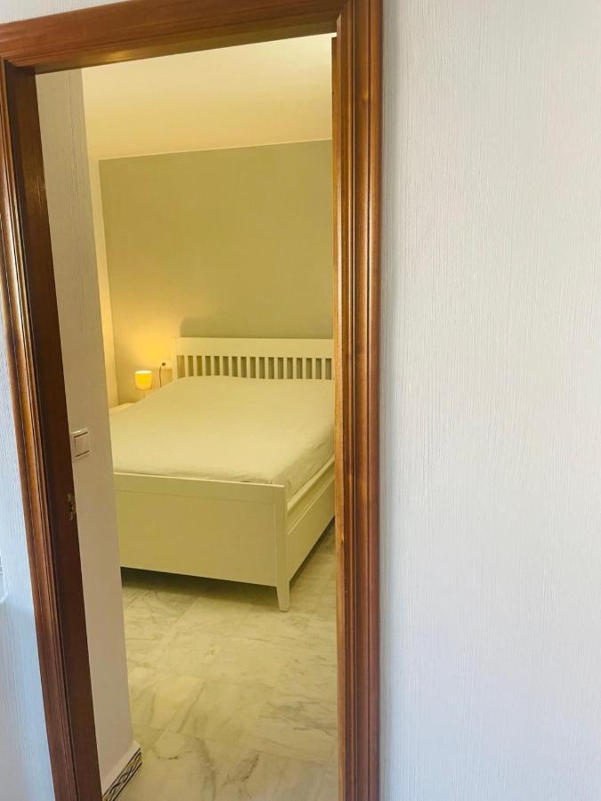Beach Apartament In 또레비에하 외부 사진